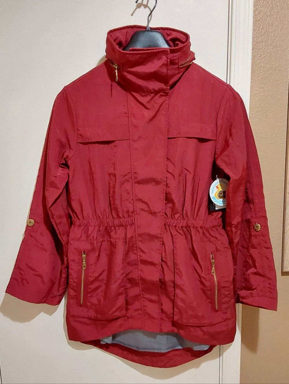 🌺 NWT G.E.T. Hooded Water Repellent Jacket